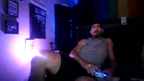 Snapshot of theone4209 chatting on 08-03-26, 08:35 theone4209 online show from 08-03-26, 08:35