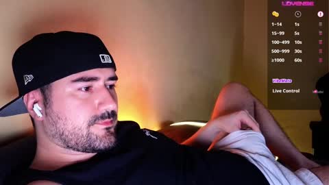 Snapshot of theoravi chatting on 12-07-24, 03:36 Theo Ravi online show from 12-07-24, 03:36