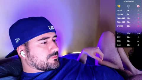 Snapshot of theoravi chatting on 01-10-25, 03:39 Theo Ravi online show from 01-10-25, 03:39