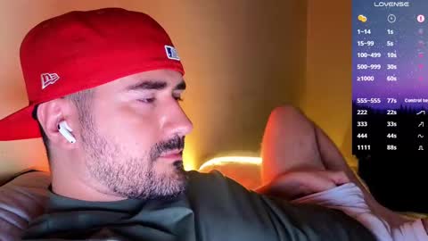 Snapshot of theoravi chatting on 11-13-25, 03:49 Theo Ravi online show from 11-13-25, 03:49