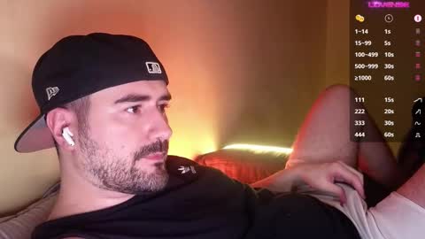 Snapshot of theoravi chatting on 01-19-26, 04:16 Theo Ravi online show from 01-19-26, 04:16