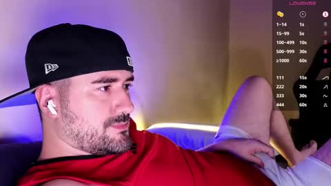 Snapshot of theoravi chatting on 02-02-26, 04:00 Theo Ravi online show from 02-02-26, 04:00