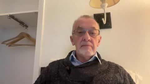 theowlandthe online show from 12-10-24, 03:01