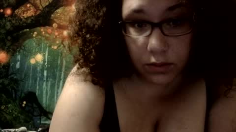 Snapshot of theplayfulbbw chatting on 05-04-26, 02:18 Amelia online show from 05-04-26, 02:18