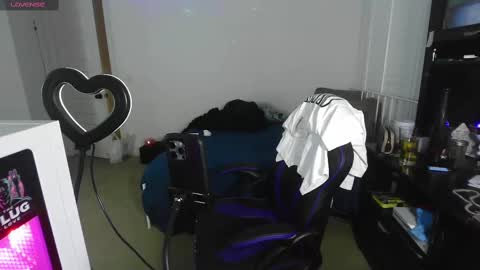 The Plug Love  Friends online show from 09-15-25, 04:01