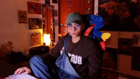 Snapshot of theprince_red chatting on 04-08-26, 08:31 Matt independent model online show from 04-08-26, 08:31