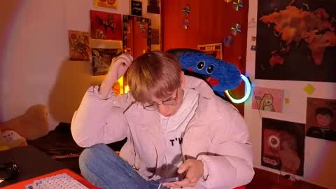 Snapshot of theprince_red chatting on 04-13-26, 08:47 Matt independent model online show from 04-13-26, 08:47