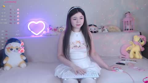 Snapshot of theprincesscastle chatting on 04-20-26, 02:36 online show from 04-20-26, 02:36