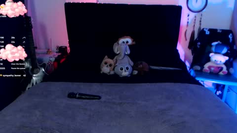 Sara online show from 12-30-24, 12:00