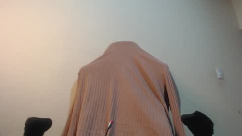 Santiago Enrique online show from 12-08-24, 05:39