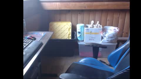 Snapshot of therealbigcheese0695 chatting on 01-22-25, 08:28 therealbigcheese0695 online show from 01-22-25, 08:28