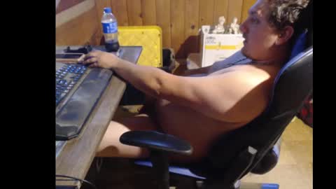 Snapshot of therealbigcheese0695 chatting on 09-19-25, 09:26 therealbigcheese0695 online show from 09-19-25, 09:26