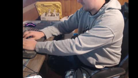 Snapshot of therealbigcheese0695 chatting on 11-04-25, 03:44 therealbigcheese0695 online show from 11-04-25, 03:44