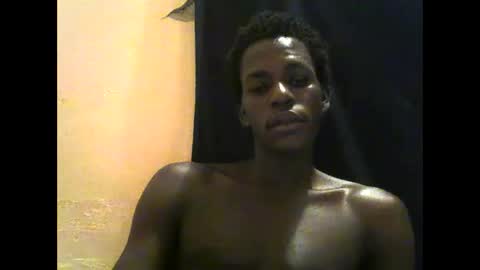 Snapshot of therealtwins chatting on 05-30-26, 04:26 therealtwins online show from 05-30-26, 04:26