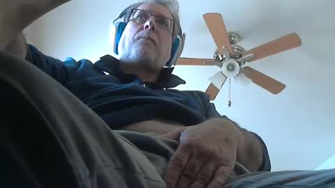 Snapshot of thereisnospoon1970 chatting on 01-13-25, 06:27 Neo online show from 01-13-25, 06:27