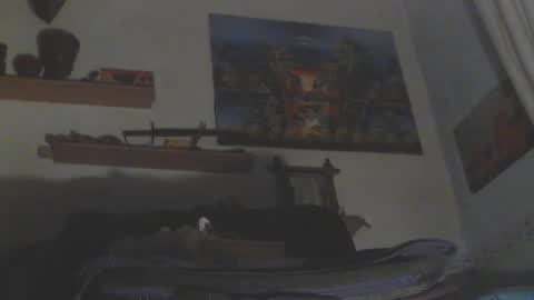 Snapshot of theroker chatting on 01-04-25, 11:17 theroker online show from 01-04-25, 11:17