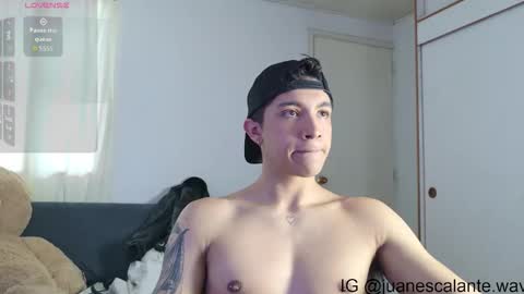Snapshot of thesaint_xxx chatting on 05-14-26, 06:37 thesaint_xxx online show from 05-14-26, 06:37