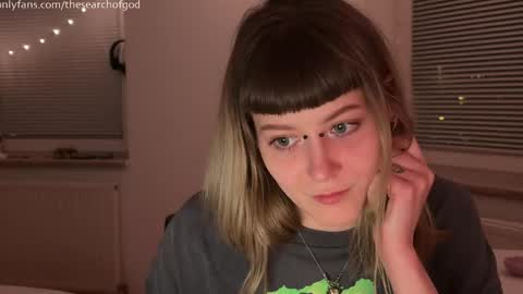 LISA                                            online show from 04-18-26, 07:07