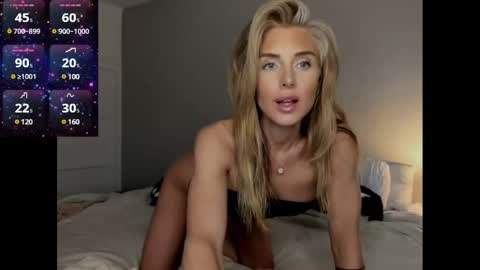 Snapshot of theselina_kyle chatting on 02-06-25, 11:26 Selina Kyle online show from 02-06-25, 11:26