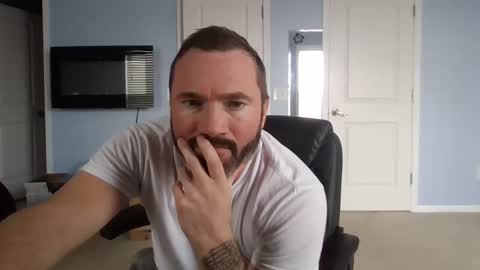 Snapshot of thesexorcist1984 chatting on 02-10-25, 07:49 James online show from 02-10-25, 07:49