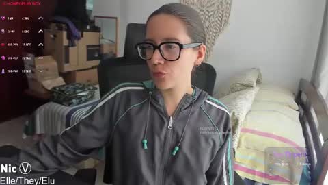 Nicole online show from 07-14-26, 07:08