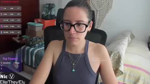 Nicole online show from 07-23-26, 08:40