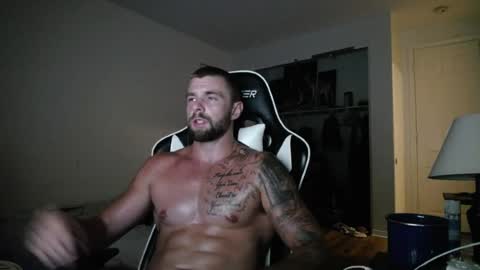 Snapshot of theufcfan_8181 chatting on 07-22-26, 05:10 troy online show from 07-22-26, 05:10