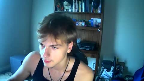 Snapshot of thevincegray chatting on 06-10-26, 10:52 Vince online show from 06-10-26, 10:52