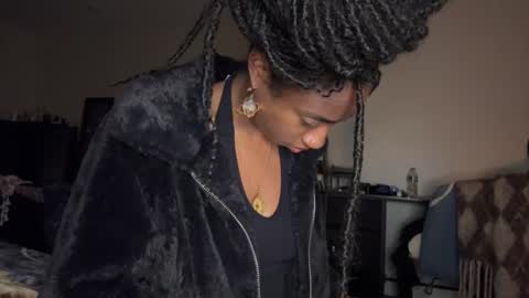 Sapphire the Vixen online show from 03-08-26, 12:41