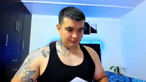 Snapshot of thiago_cp01 chatting on 09-25-25, 06:39 Thiago online show from 09-25-25, 06:39