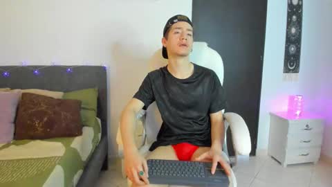 Manuel online show from 02-07-26, 06:17