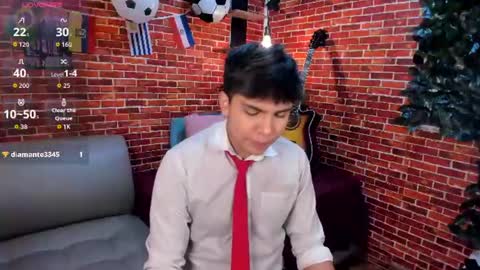 Snapshot of thiago_kozak chatting on 06-23-26, 12:36 thiago online show from 06-23-26, 12:36