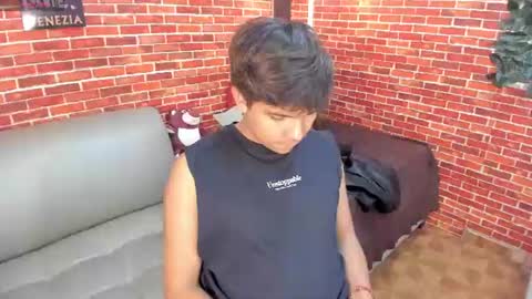 Snapshot of thiago_kozak chatting on 07-15-26, 05:07 thiago online show from 07-15-26, 05:07