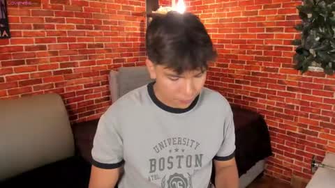 Snapshot of thiago_kozak chatting on 07-27-26, 07:21 thiago online show from 07-27-26, 07:21