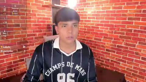 Snapshot of thiago_kozak chatting on 07-28-26, 06:20 thiago online show from 07-28-26, 06:20