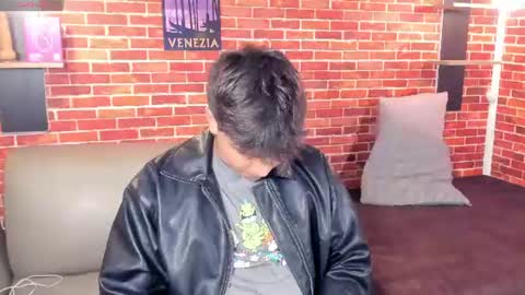 Snapshot of thiago_kozak chatting on 07-29-26, 02:15 thiago online show from 07-29-26, 02:15