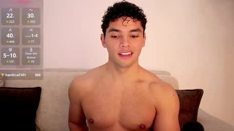 Snapshot of thiago_l chatting on 02-23-25, 06:34 Just Thiago online show from 02-23-25, 06:34