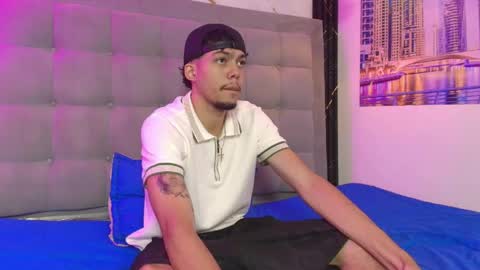 Thiago online show from 05-24-26, 07:41