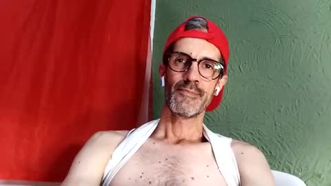 Thiago sexlover online show from 12-31-24, 03:55