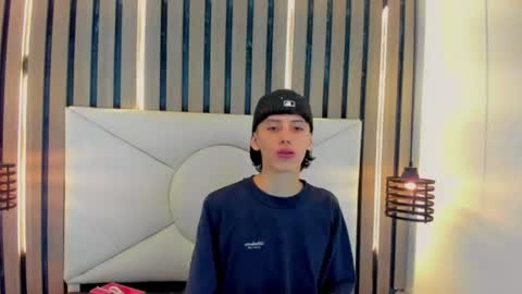 thiago_twink38 online show from 08-10-26, 04:38