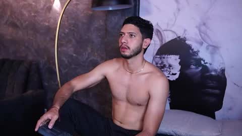 Thiago online show from 12-16-25, 12:21