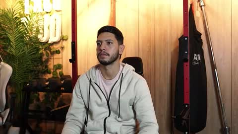 Thiago online show from 01-11-26, 04:45