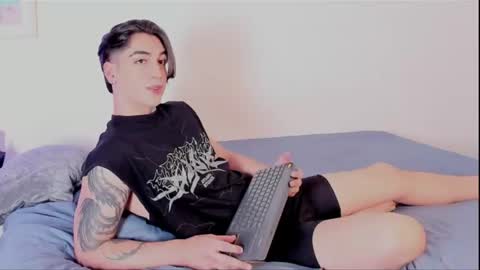 Thiago Winteer online show from 06-14-26, 02:24