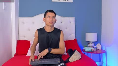 T H I A G O online show from 06-20-26, 07:22
