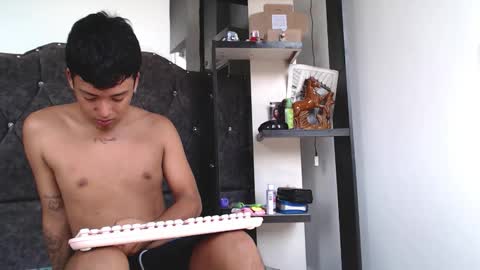 Thiagogonzalez online show from 05-10-26, 03:50