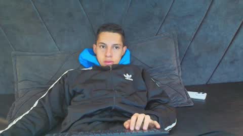 Thiago   online show from 01-13-25, 07:53