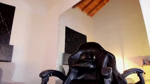 thiagosexy005 online show from 06-28-26, 12:38