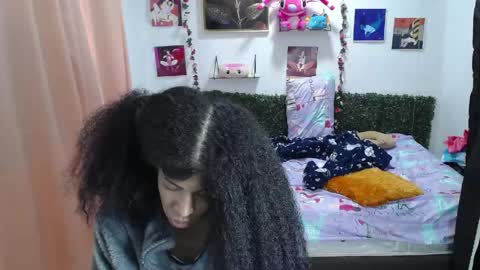 Snapshot of thiana_horny chatting on 06-05-26, 02:01 thiana_horny online show from 06-05-26, 02:01