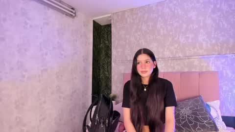 Snapshot of thiara_gh chatting on 05-21-26, 02:29 thiara_gh online show from 05-21-26, 02:29