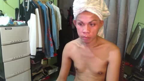 gil online show from 10-05-25, 01:59